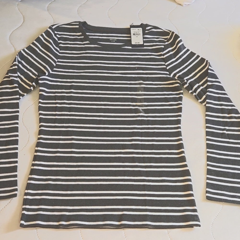 Tommy Hilfiger Womens NWT Size L Gray/White